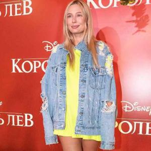 Рудова пришла на премьеру 